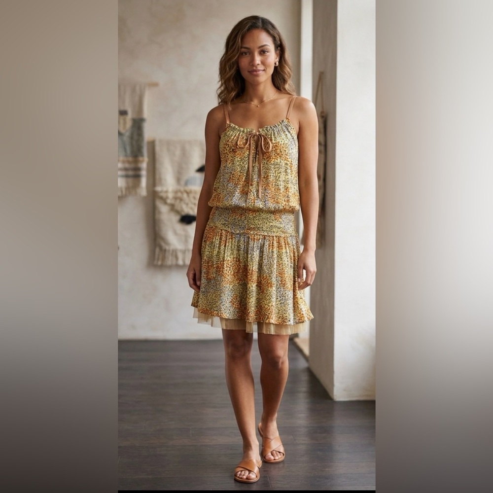 Free People 100% Silk Floral Tie-Front Spaghetti Strap Dress ptp 17-19”